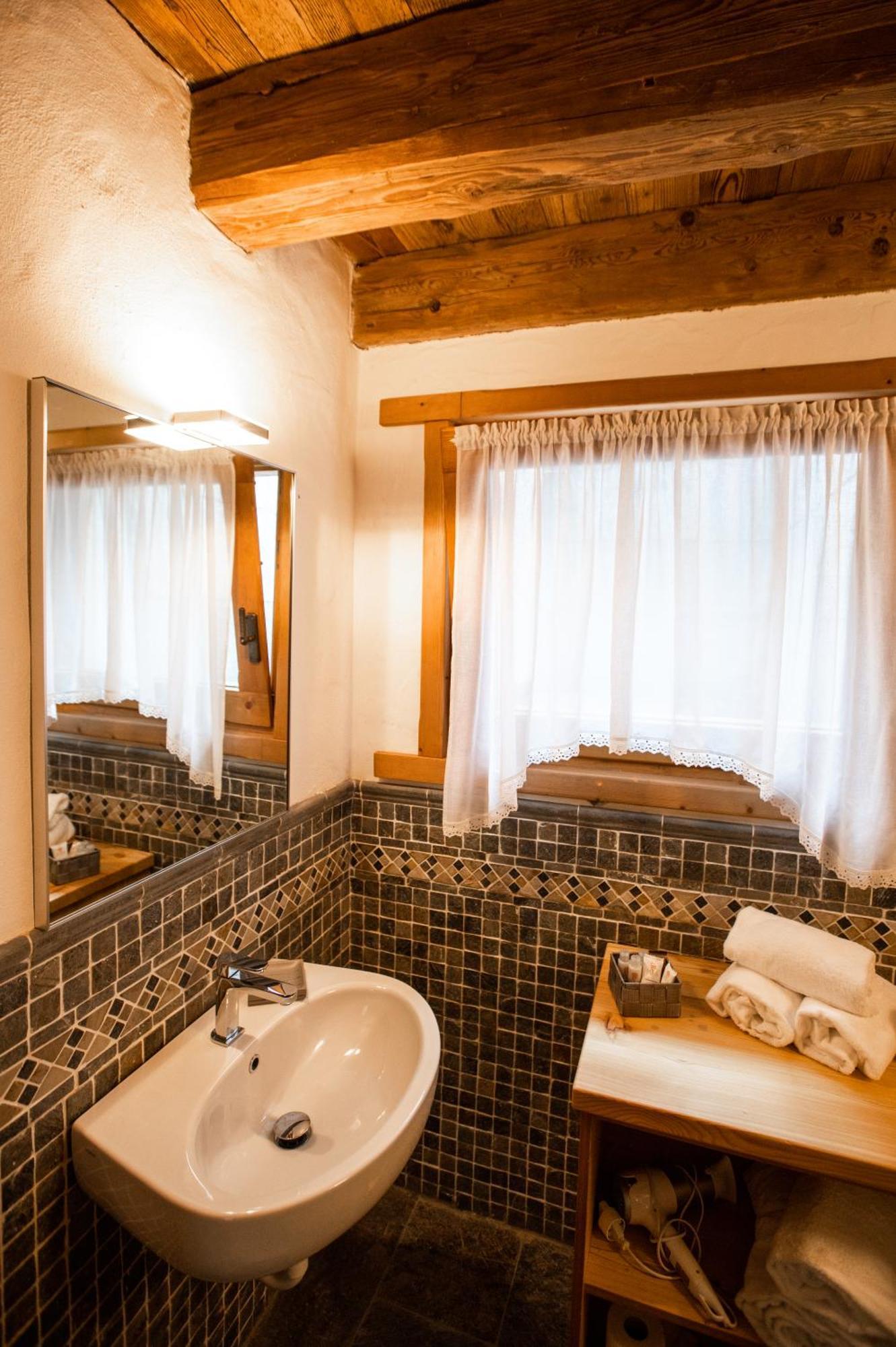 Agriturismo Botondoro San Nicolo di Comelico Room photo